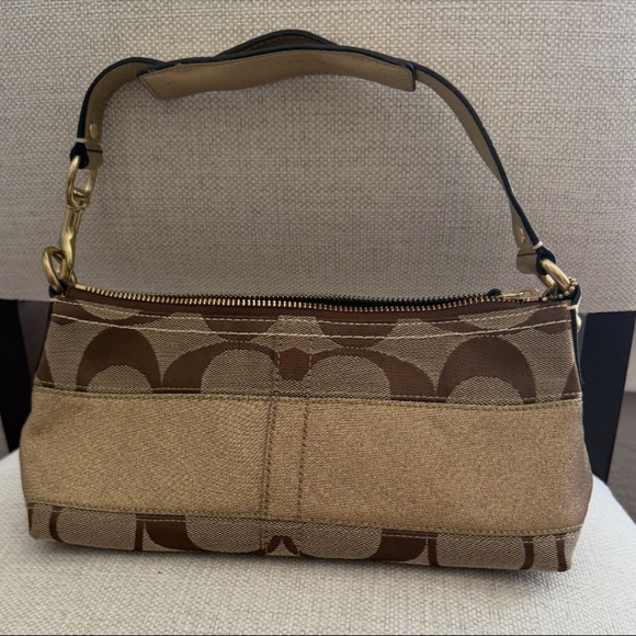 Coach bag (shoulder bag) with coach insignia fabric and gold fabric panel. - Picture 1 of 2